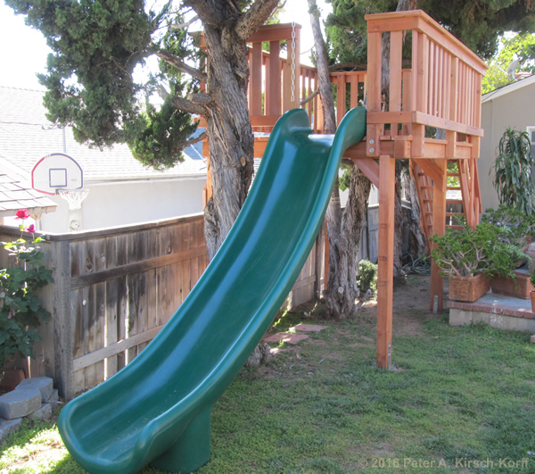 Redwood Elevated Play Tree Deck with adult Slide - Glendale Hills, CA